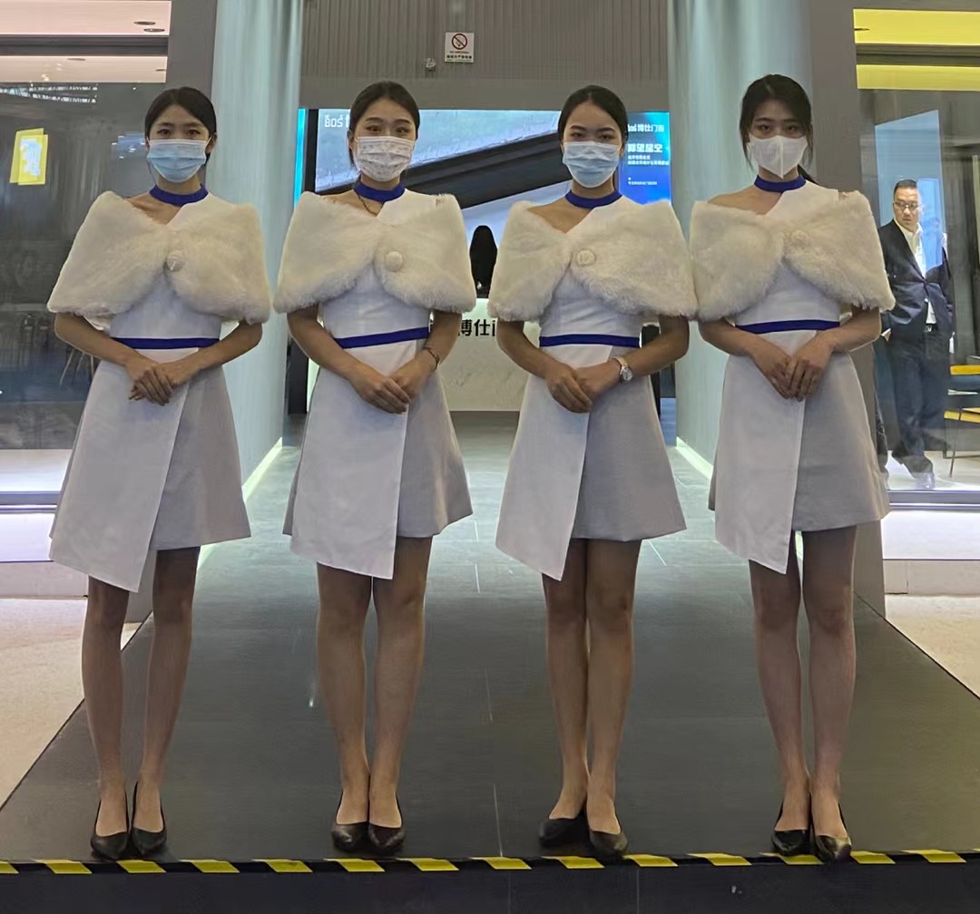 礼仪招待